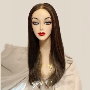 Long brown synthetic wig with high lights